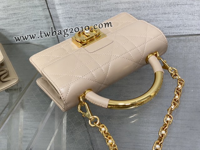 Dior专柜新款迪奥高仿原单Ange链条包珍珠链条羊皮手提肩背包 djfk1308